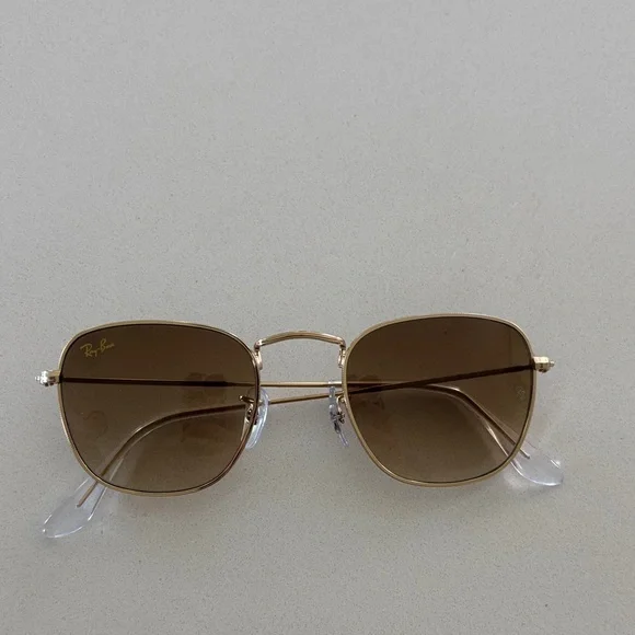 Ray-Ban Frank Sunglasses with Gold Frame and Brown Lenses  display picture 1